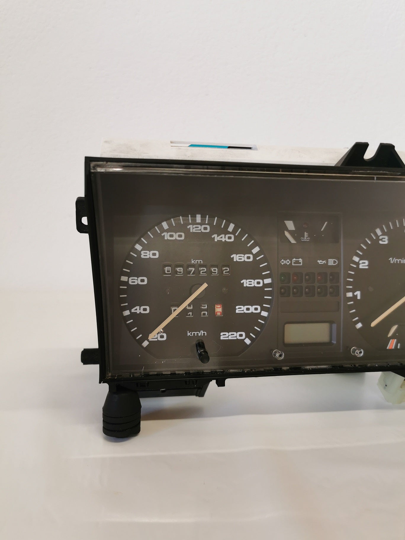 speedometer gauge VW Golf Mk2 - 220km/h