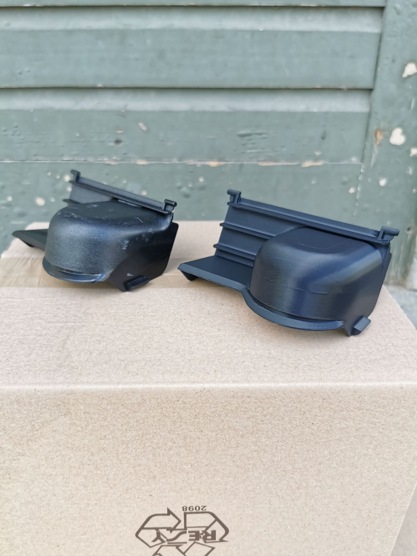 front tow hook cover (reproduction) - Volkswagen Golf Mk2 - OE number 191 853 696