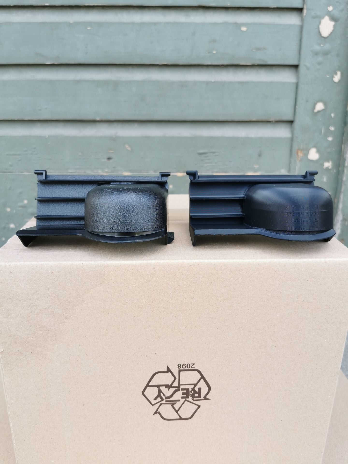 front tow hook cover (reproduction) - Volkswagen Golf Mk2 - OE number 191 853 696