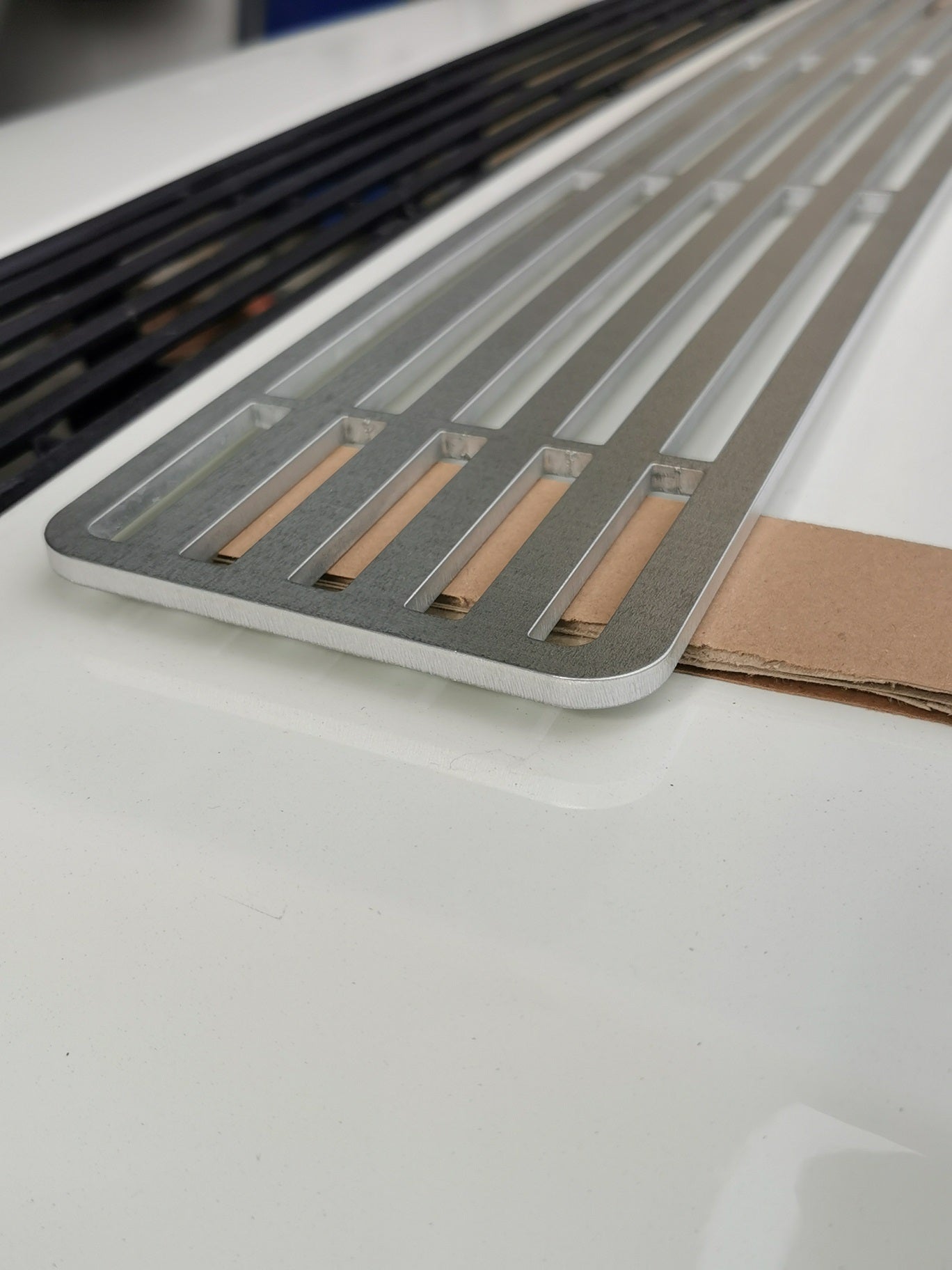 Lancia Delta Integrale - front hood grille - front vent - aluminum