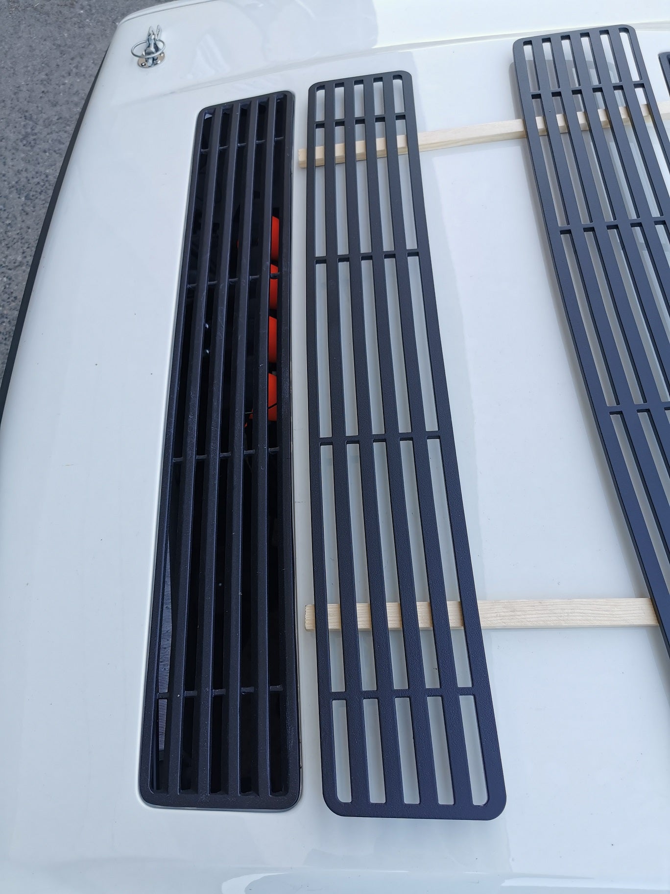 Lancia Delta Integrale - front hood grille - front vent - aluminum