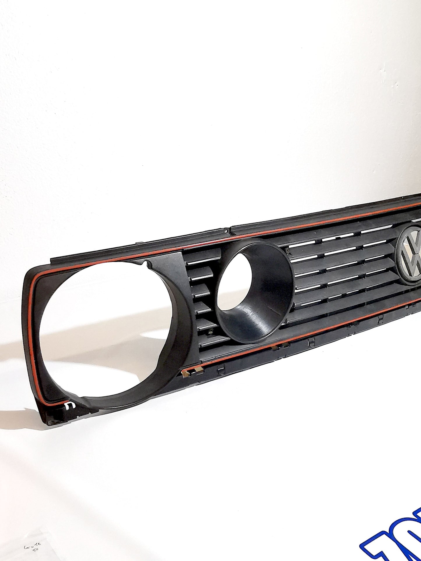 air duct for front grille Volkswagen Golf Mk2, dual rounds, early and late models, passenger (RH)