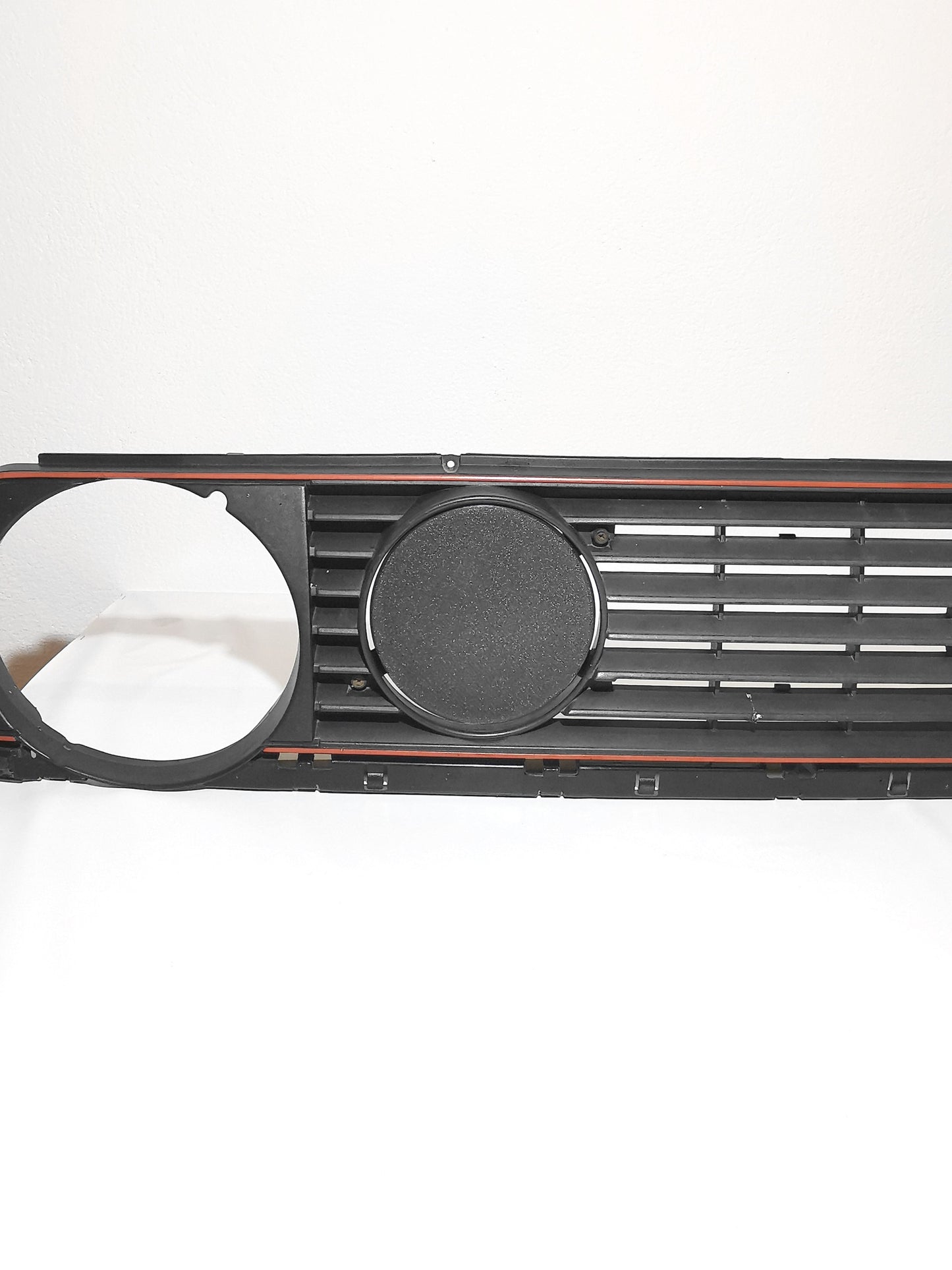 covers for high beam on Volkswagen Golf Mk2 - Set LH+RH - early models (grille with 7 fillets)