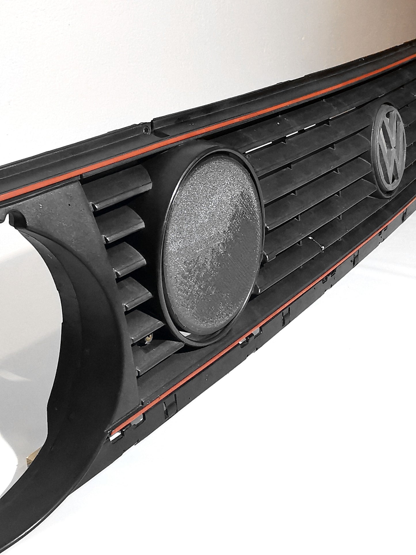 covers for high beam on Volkswagen Golf Mk2 - Set LH+RH - early models (grille with 7 fillets)