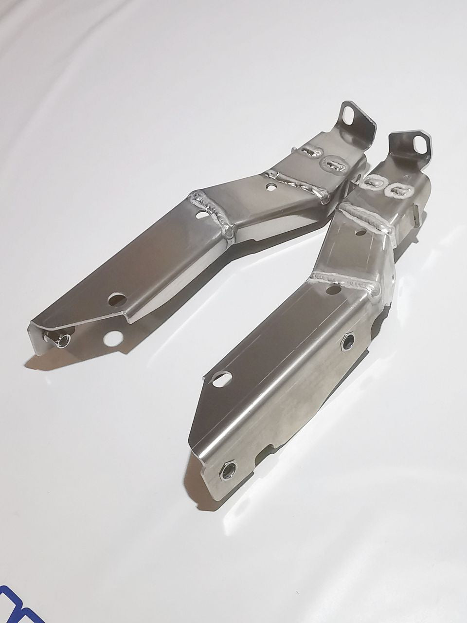 set of brackets for front bumper carrier, aluminum - Golf Mk2 (early/narrow bumpers)